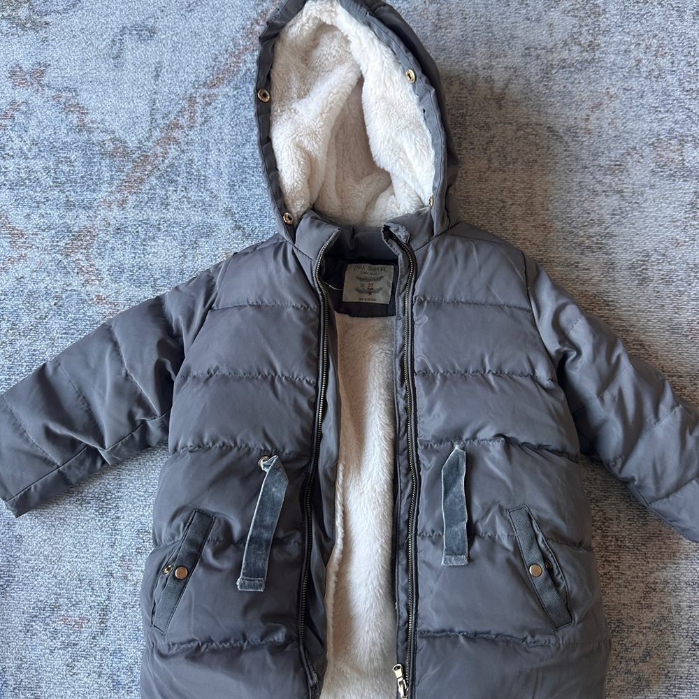 Zara Girls Hooded Puffer Down filled jacket